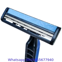 Men's twin Blade Dual Lubrication Disposable Razor for shaving