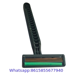 Three Blade Razor Stainless Steel Blade with Lubricating Strip Triple Blade Disposable Razor