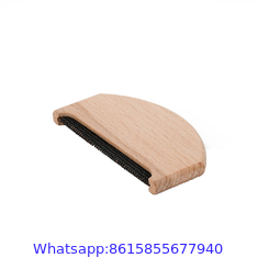 Amazon Hot Sale Wholesale Custom Logo Eco Friendly Wooden Cashmere Comb Portable Wool Pilling Sweater Comb