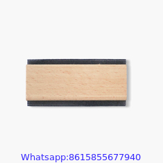 Wholesale Custom Logo Custom Logo Eco Friendly Wooden Cashmere Comb Portable Wool Pilling Sweater Comb