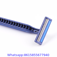 3 blade disposable shaving razor