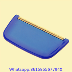 Wool Care Lint Cashmere Comb in plastic material