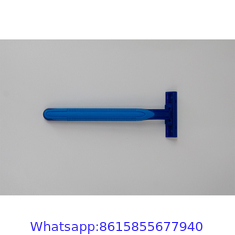 Wholesale Professional Manufacturer disposable triple blade razor with lubricating strips