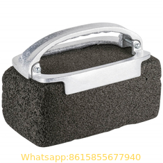 Pierre abrasive for cleaning grill brick