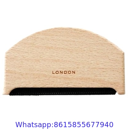 Wholesale Custom Logo Eco Friendly Wooden Cashmere Comb Portable Wool Pilling Sweater Comb