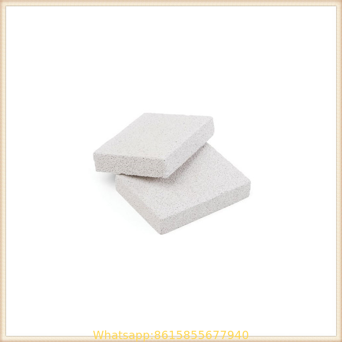 horse grooming cleaning block, pumice block, pumie stone